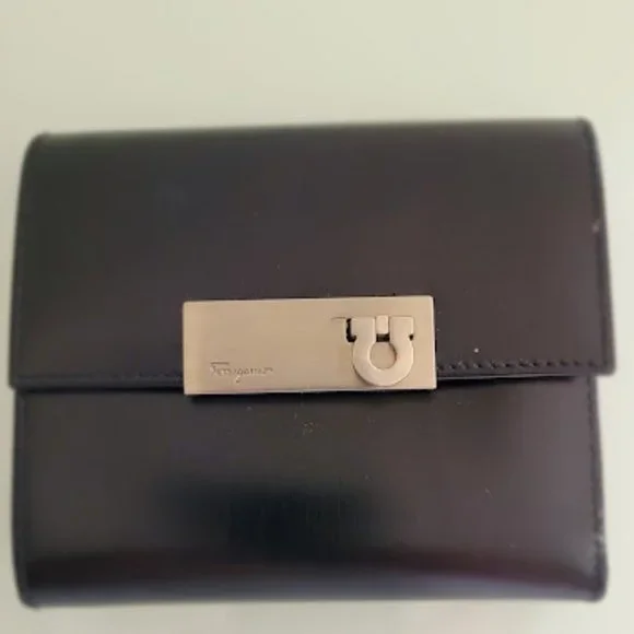 Salvatore Ferragamo Bags Nwot Ferragamo Wallet Poshmark